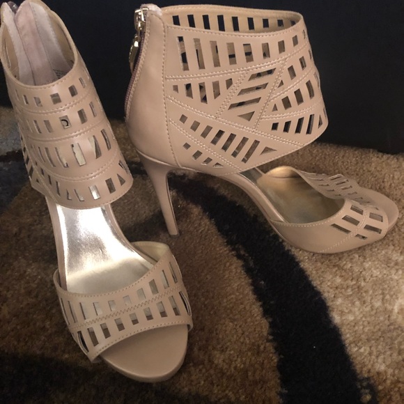 Guess Shoes - Guess heels